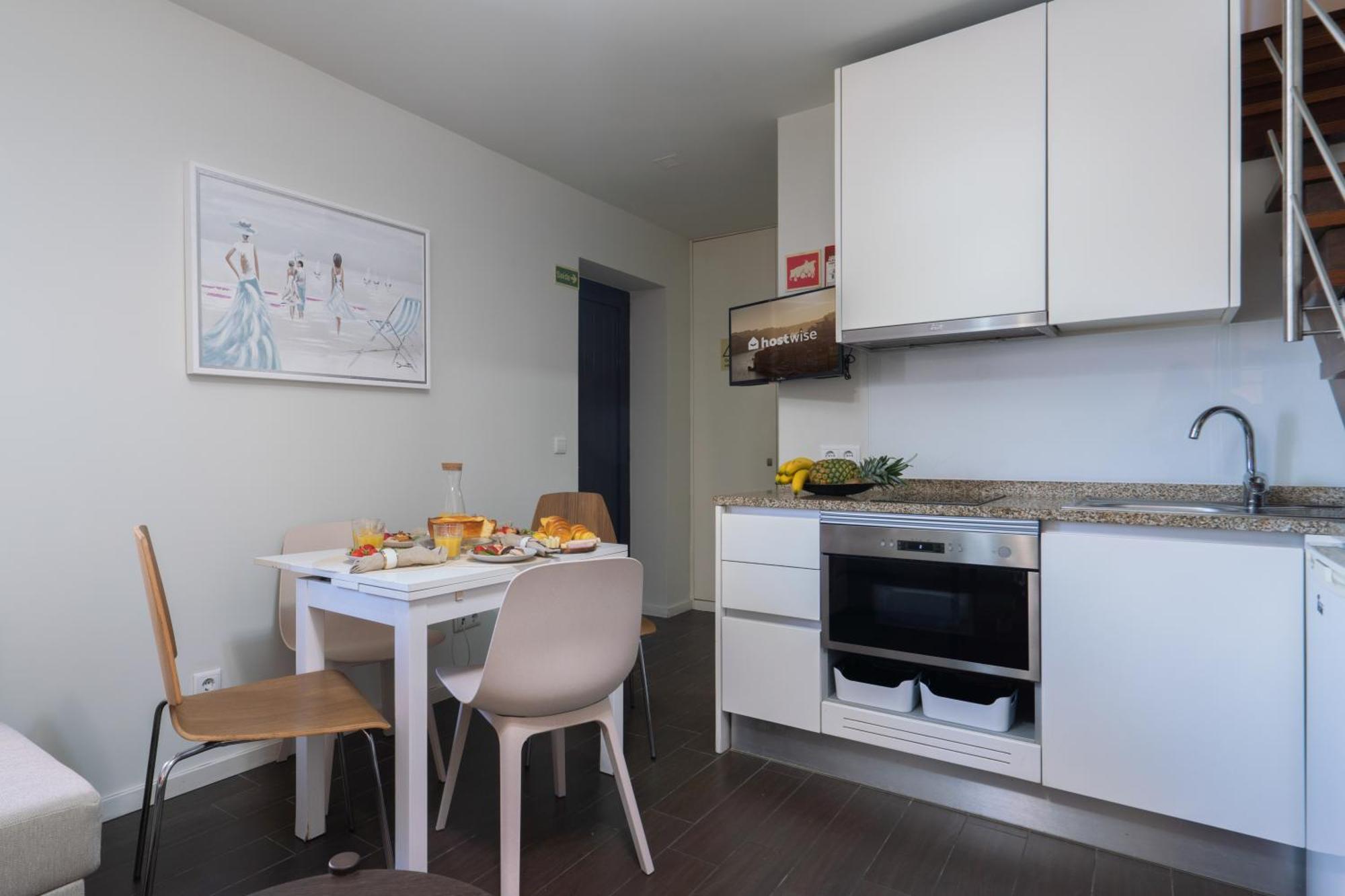 Host Wise - Impressive Restful Houses Porto Room photo