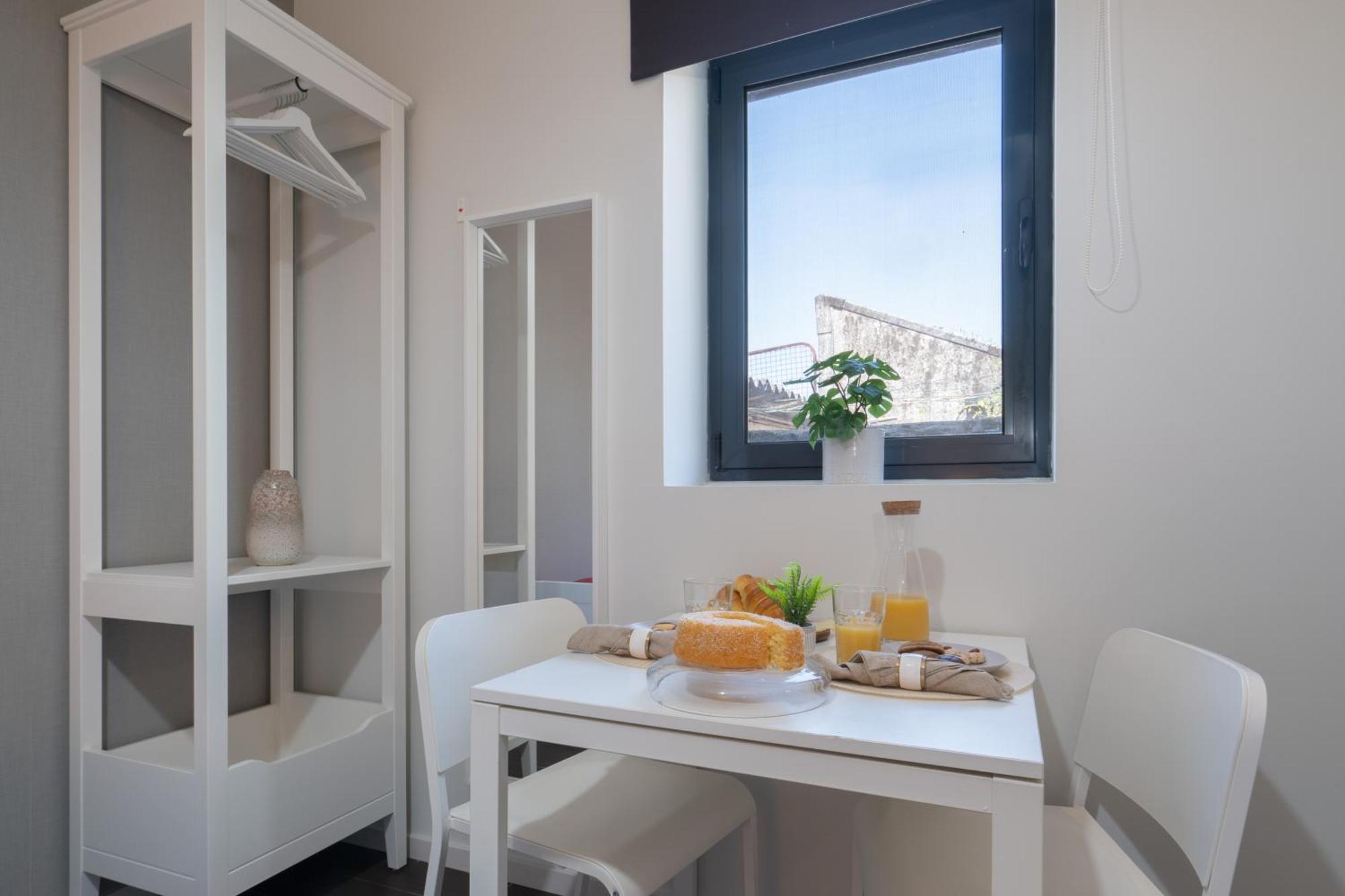 Host Wise - Impressive Restful Houses Porto Room photo