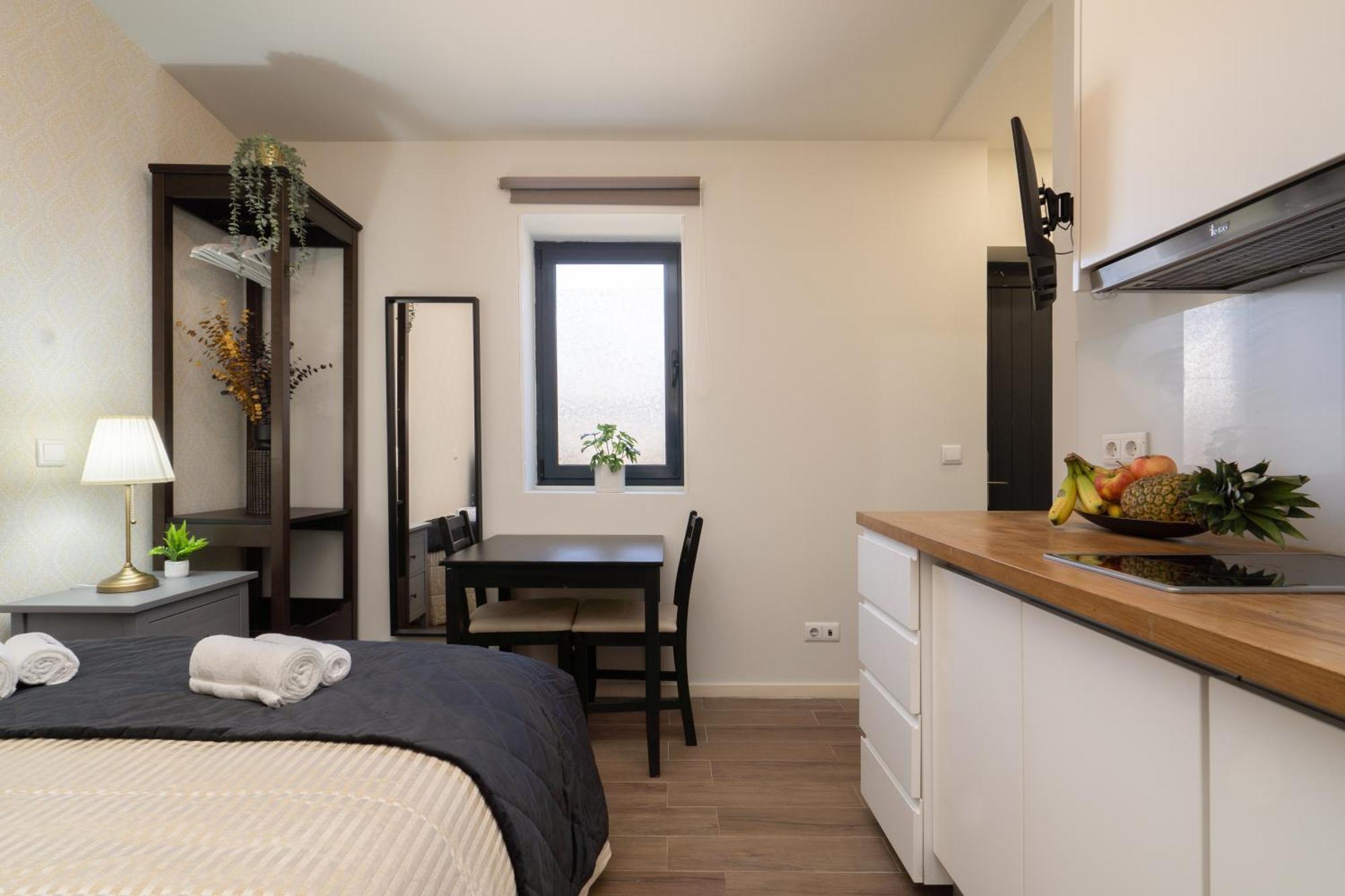 Host Wise - Impressive Restful Houses Porto Room photo